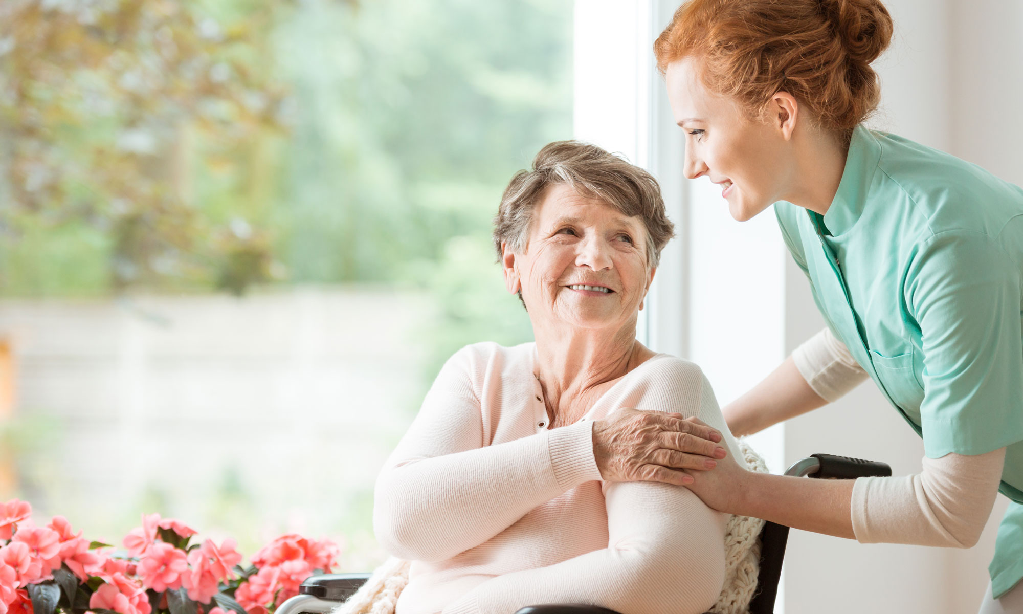 elderly-woman-with-clinician